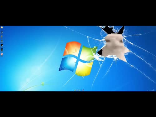 cat eating a chips through the windows 7 wallpaper